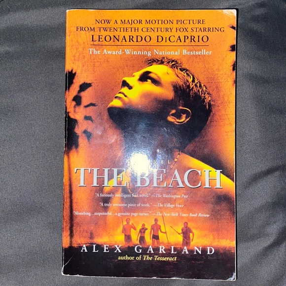 The Beach by: Alex Garland 1997 Edition Paperback - Picture 1 of 6